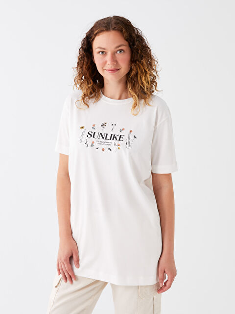 LCW Modest تونيك نسائي واسع الحجم بطبعة برقبة دائرية وكم قصير - S3I198Z8-R9J