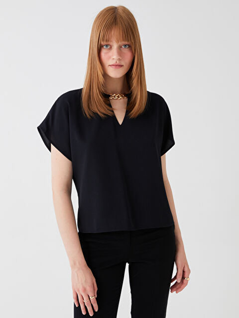 LCW Vision بلوزة نسائية بياقة دائرية سادة بأكمام قصيرة - S3IE25Z8-CVL