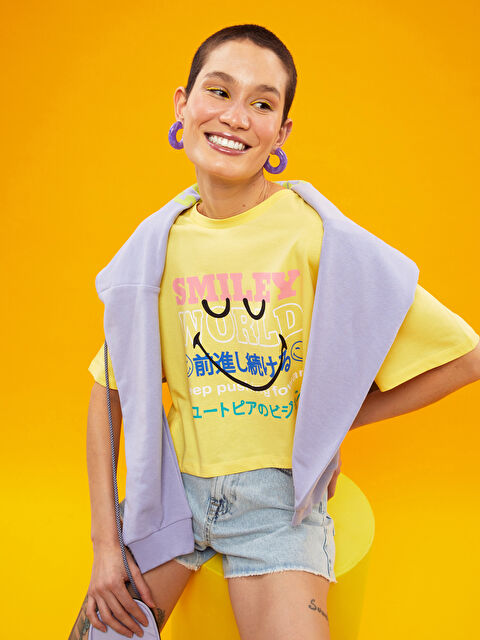 SmileyWorld Bisiklet Yaka Baskılı Kısa Kollu Kadın Tişört - S3IY56Z8-Q6K