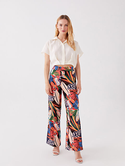 LCWAIKIKI Classic Elasticated Waist Relaxed Fit Patterned Women's Trousers - S3JR40Z8-F9C