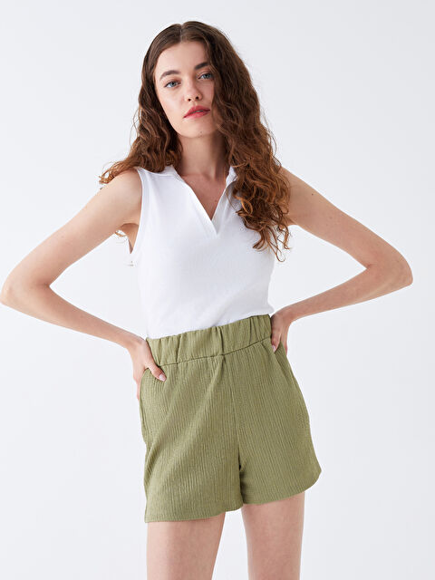 LCW Vision Beli Lastikli Rahat Kalıp Kadın Şort - S3K987Z8-GUY