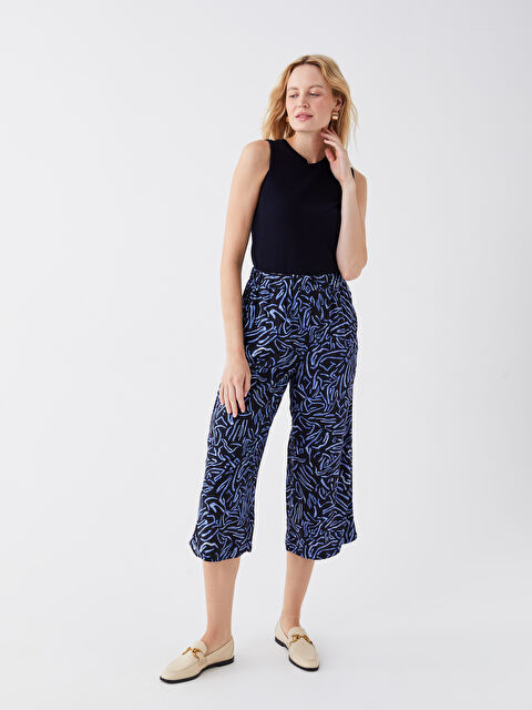 LCW Grace Beli Lastikli Desenli Kadın Kapri - S3KE16Z8-LQJ