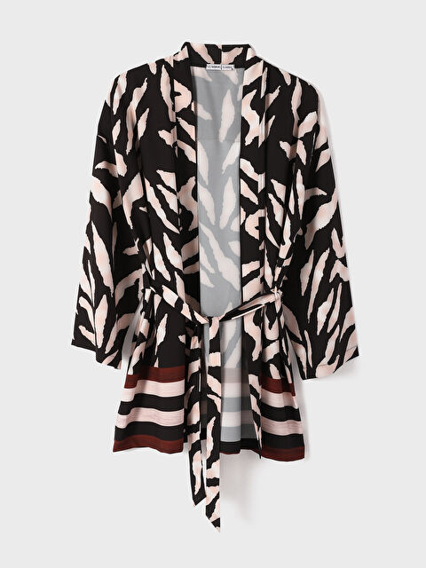 LCWAIKIKI Classic كيمونو نسائي بياقة شال منقوش بأكمام طويلة - S3KR48Z8-LQJ
