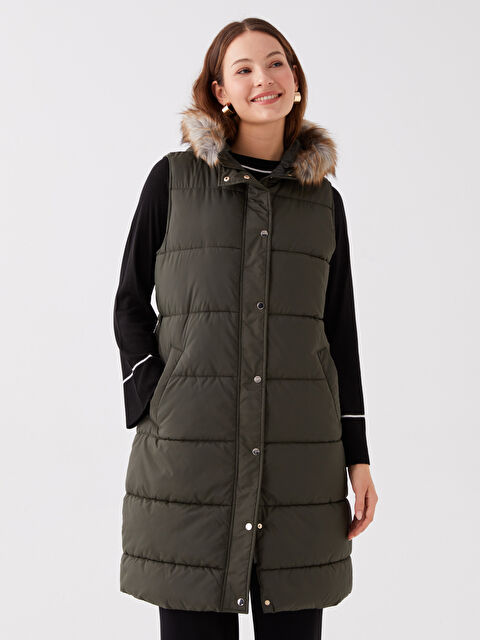 LCWAIKIKI Classic Kadın Kapüşonlu Düz Şişme Yelek - W30230Z8-KDX