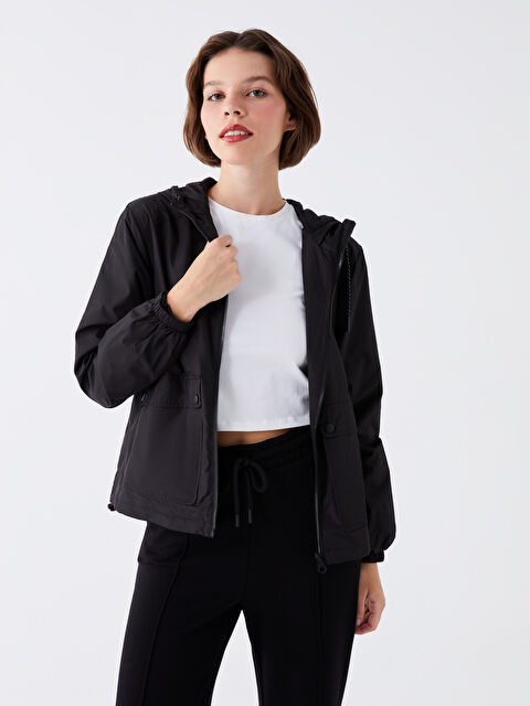 LCW Vision Kadın Kapüşonlu Düz Yağmurluk - W30982Z8-CVL