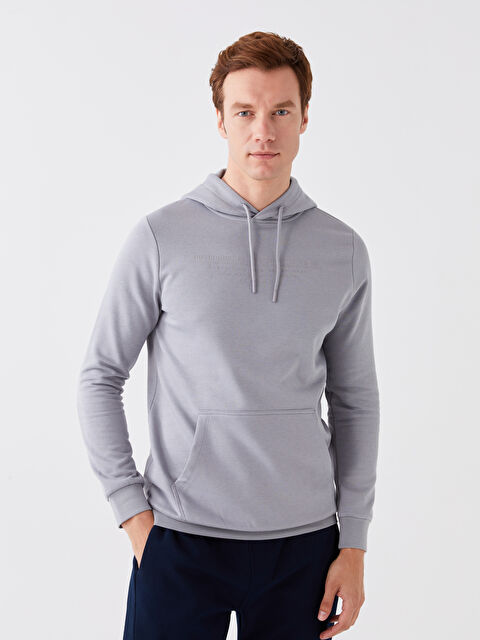 LCWAIKIKI Classic Uzun Kollu Baskılı Erkek Kalın Hoodie - W31365Z8-GSE