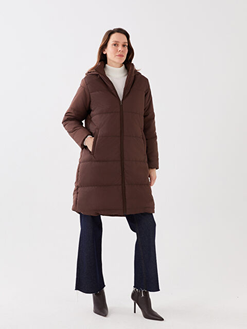 LCW ECO Kadın Kapüşonlu Düz Şişme Mont - W31432Z8-S6U