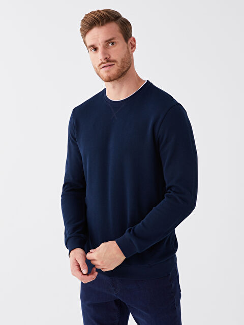 LCWAIKIKI Classic Bisiklet Yaka Uzun Kollu Erkek Sweatshirt - W31643Z8-DWP