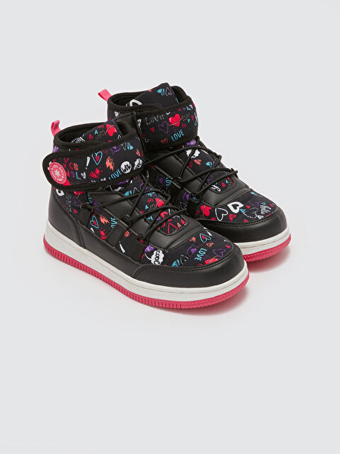 LCW STEPS Bağcıklı Baskılı Kız Çocuk Bot - W32320Z4-LQJ