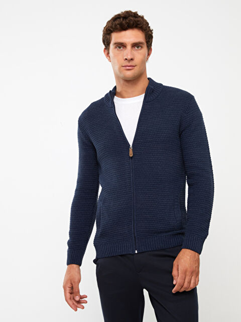 LCWAIKIKI Classic كارديجان تريكو ياقة قمع كم طويل للرجال بقصة عادية - W32484Z8-RFH