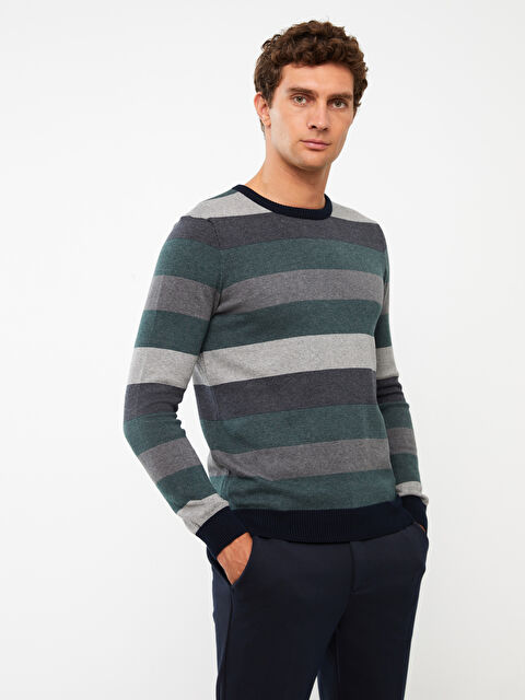 LCWAIKIKI Classic Crew Neck Long Sleeve Striped Men's Knitwear Sweater - W32486Z8-CZP