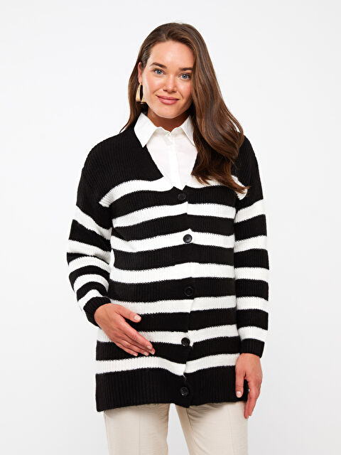 LCWAIKIKI Maternity V Yaka Çizgili Uzun Kollu Hamile Triko Hırka - W32587Z8-LEG