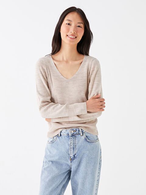 LCW Vision V Yaka Düz Uzun Kollu Kadın Triko Kazak - W32735Z8-QWF