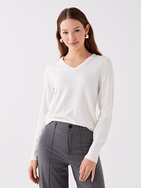 LCWAIKIKI Basic V Yaka Düz Uzun Kollu Kadın Triko Kazak - W33289Z8-R9J