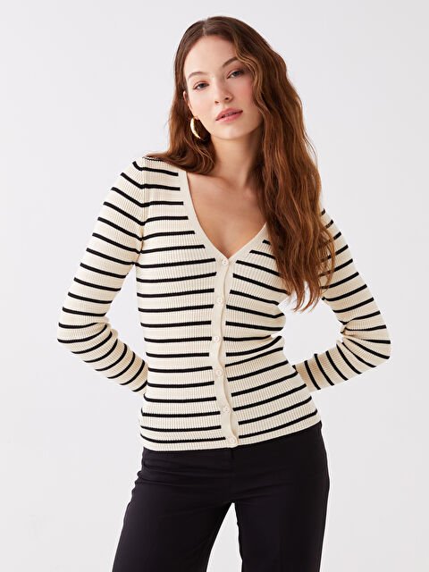 LCWAIKIKI Basic V Yaka Çizgili Uzun Kollu Kadın Triko Hırka - W33676Z8-LFC