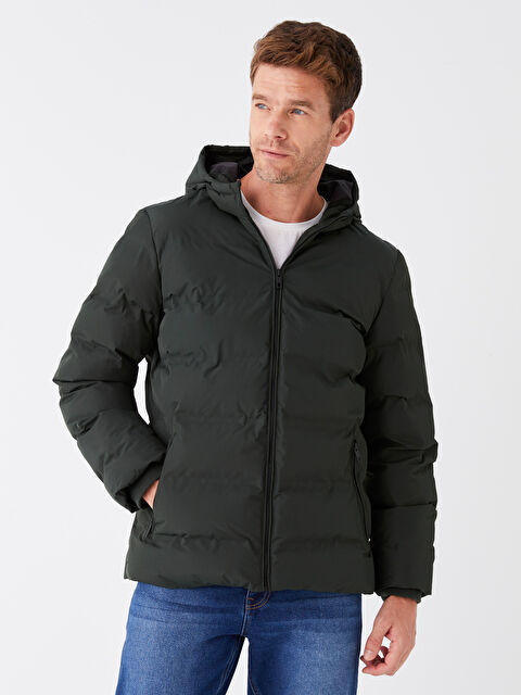 LCWAIKIKI Classic Standart Kalıp Kapüşonlu Erkek Şişme Mont - W34784Z8-VEG