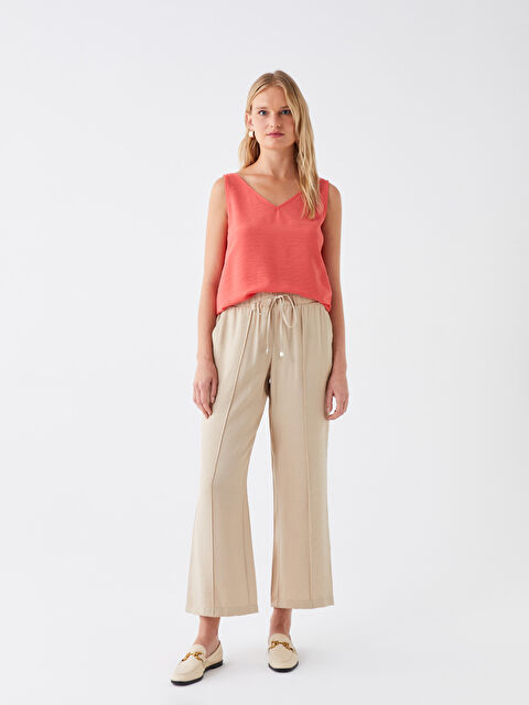 LCWAIKIKI Basic Beli Lastikli Rahat Kalıp Kadın Pantolon - W3AD69Z8-FFG