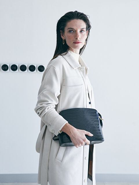 LCW Modest Gömlek Yaka Düz Uzun Kollu Süet Kadın Mont - W3BD76Z8-V6W