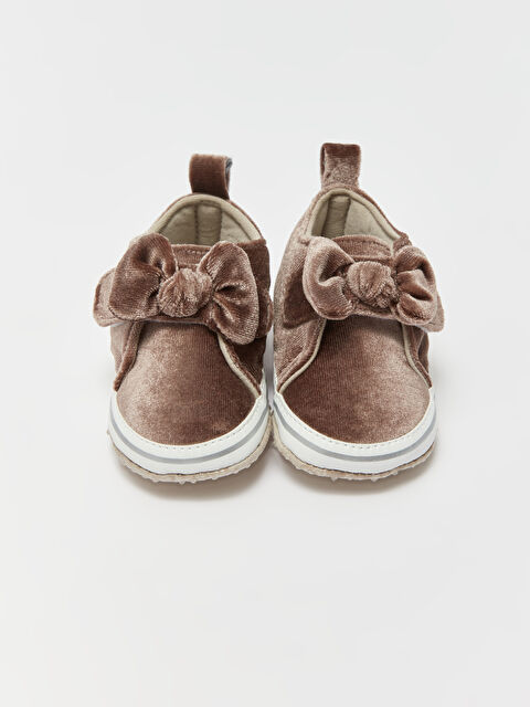 LCW STEPS Fiyonk Detaylı Kız Bebek Yürüme Öncesi Ayakkabısı - W3BE33Z1-VAQ