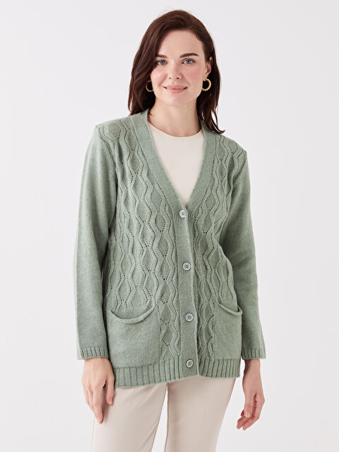 LCW Grace V Yaka Kendinden Desenli Uzun Kollu Kadın Triko Hırka - W3BI13Z8-LA9