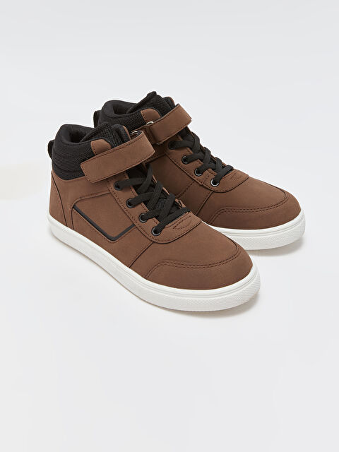 LCW STEPS Baskılı Bağcıklı ve Cırt Cırtlı Erkek Çocuk Spor Ayakkabı - W3BU90Z4-KMJ