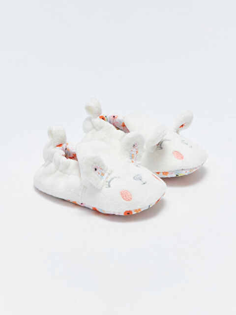 LCW STEPS 3D Aplike Detaylı Kız Bebek Yürüme Öncesi Ev Ayakkabısı - W3CD11Z1-J5E