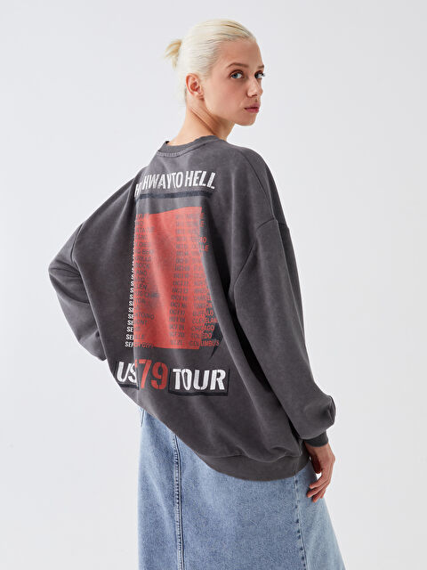 XSIDE Bisiklet Yaka AC/DC Baskılı Oversize Kadın Kalın Sweatshirt - W3CV32Z8-RFL