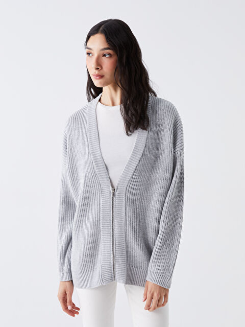 LCW Vision V Yaka Kendinden Desenli Kadın Triko Hırka - W3DE75Z8-DNJ