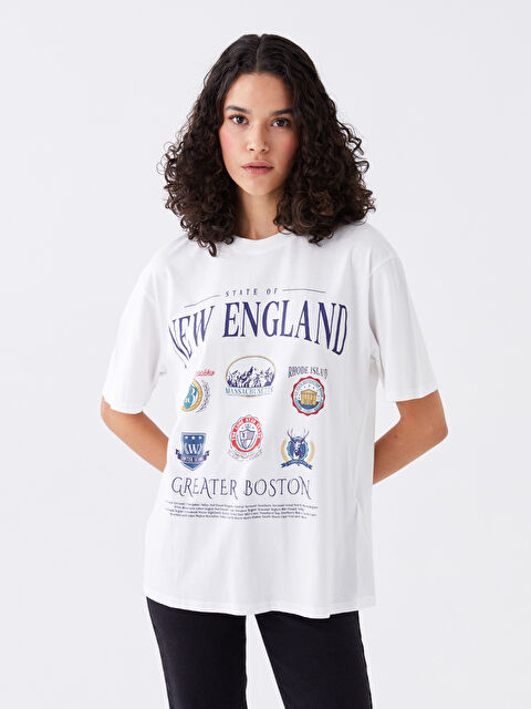 LCW Vision Bisiklet Yaka Baskılı Kısa Kollu Oversize Kadın Tişört - W3DH35Z8-R9J