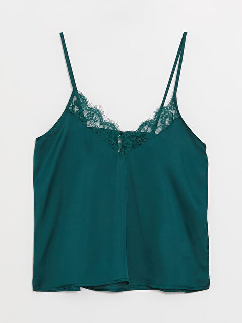 LCW DREAM V Yaka Dantel Detaylı Saten Kadın Pijama Üst - W3DO01Z8-JMJ