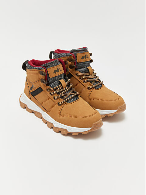LCW STEPS Bağcıklı Erkek Çocuk Trekking Bot - W3DP72Z4-D4D