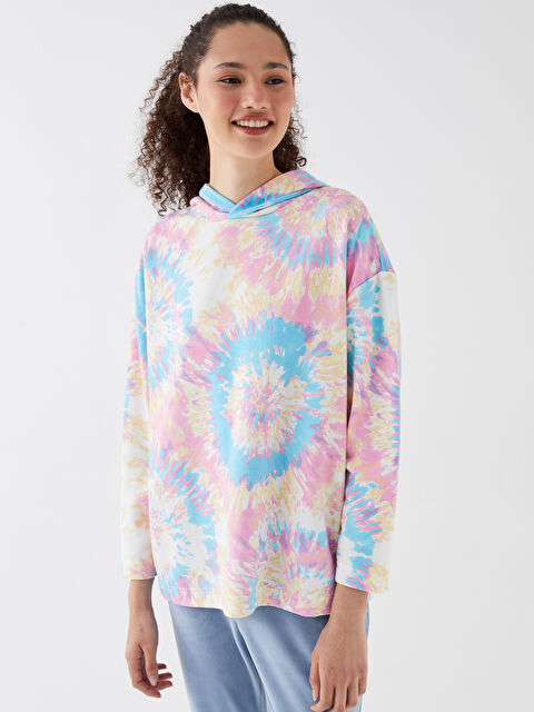 LCW ECO Kapüşonlu Desenli Uzun Kollu Oversize Kadın Pijama Üstü - W3DV39Z8-LSZ
