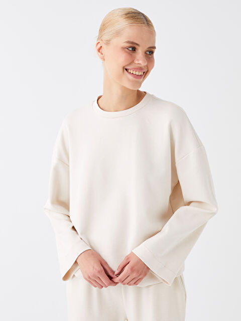 LCW Vision Bisiklet Yaka Düz Uzun Kollu Oversize Crop Kadın Sweatshirt - W3EA87Z8-FRC