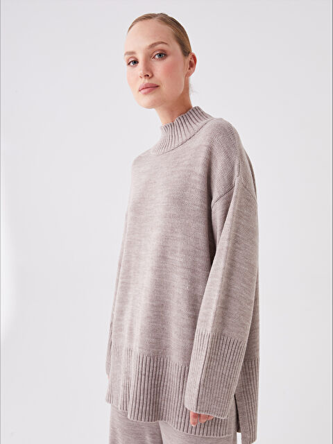 LCWAIKIKI Classic Yarım Balıkçı Yaka Oversize Kadın Triko Kazak - W3EF54Z8-JUG