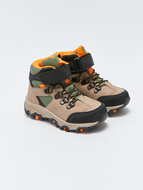 LCW STEPS Cırt Cırt ve Fermuarlı Renk Bloklu Erkek Çocuk Trekking Bot - W3FL77Z4-CR8