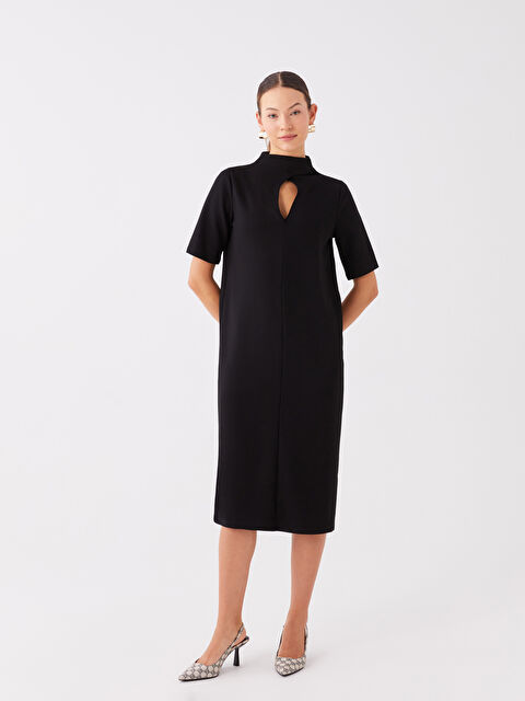 LCWAIKIKI Classic Dik Yaka Düz Kısa Kollu Elbise - W3GF10Z8-CVL