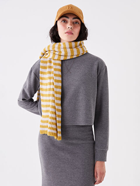 LCW Vision Crew Neck Plain Long Sleeve Women's Knitwear Sweater - W3H441Z8-DNJ