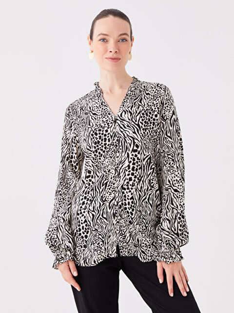 LCW Grace V Yaka Desenli Uzun Kollu Kadın Bluz - W3H517Z8-LQJ