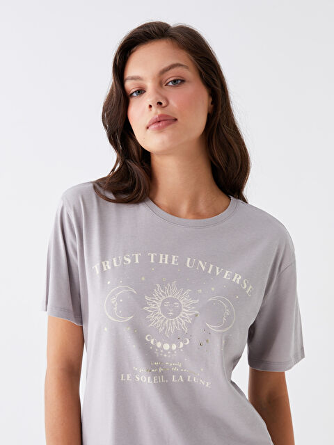 LCW Vision Bisiklet Yaka Baskılı Kısa Kollu Kadın Tişört - W3H982Z8-GJC