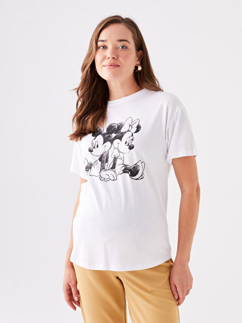 LCWAIKIKI Maternity Bisiklet Yaka Mickey ve Minnie Mouse Baskılı Kısa Kollu Hamile Tişört - W3HO83Z8-Q6K