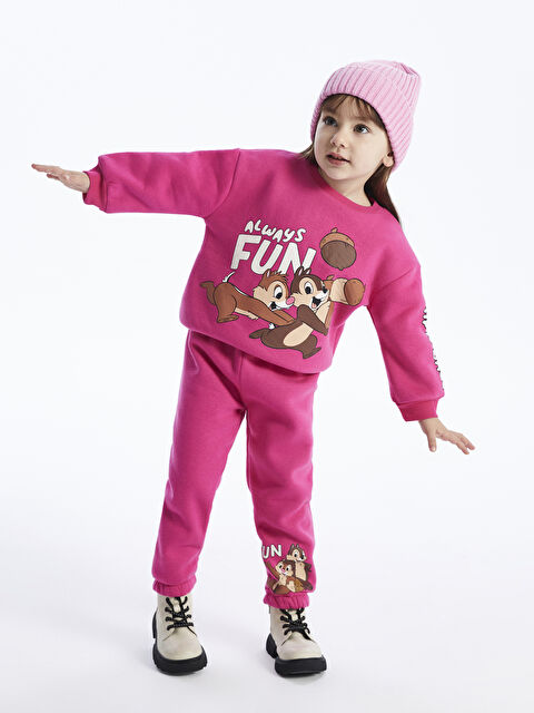 LCW baby Bisiklet Yaka Chip'n Dale Baskılı Uzun Kollu Kız Bebek Sweatshirt ve Eşofman Altı 2'li Takım - W3I836Z1-H3A