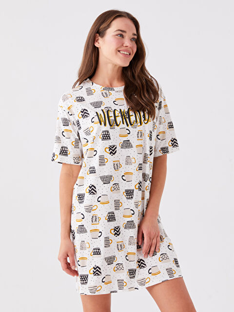 LCW DREAM Bisiklet Yaka Baskılı Kısa Kollu Kadın Gecelik - W3IP15Z8-LRA