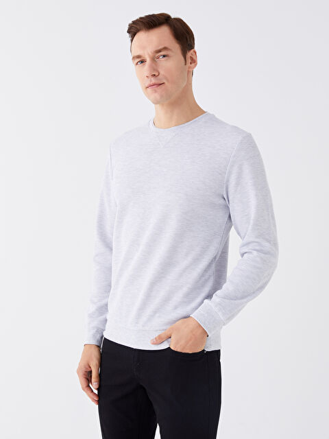 LCWAIKIKI Classic Bisiklet Yaka Uzun Kollu Erkek Sweatshirt - W3IR00Z8-DFL