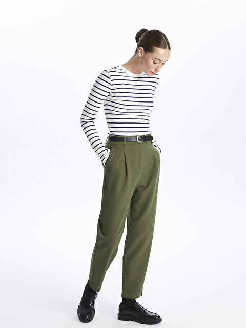 LCWAIKIKI Basic Kadın Standart Fit Düz Pantolon - W3IV50Z8-HDA