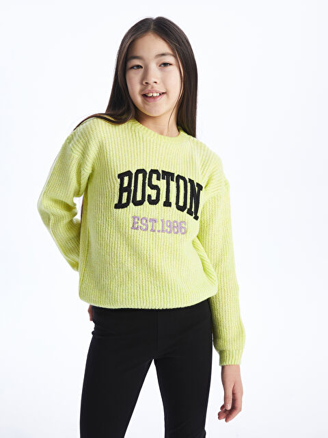 LCW Kids Bisiklet Yaka Nakışlı Uzun Kollu Kız Çocuk Triko Kazak - W3J263Z4-EW3