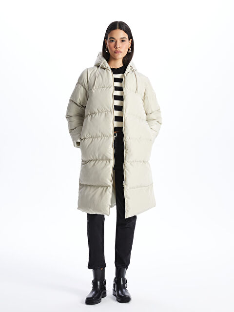 LCW Vision Kapüşonlu Çift Taraflı Kadın Şişme Mont - W3K029Z8-YAZ