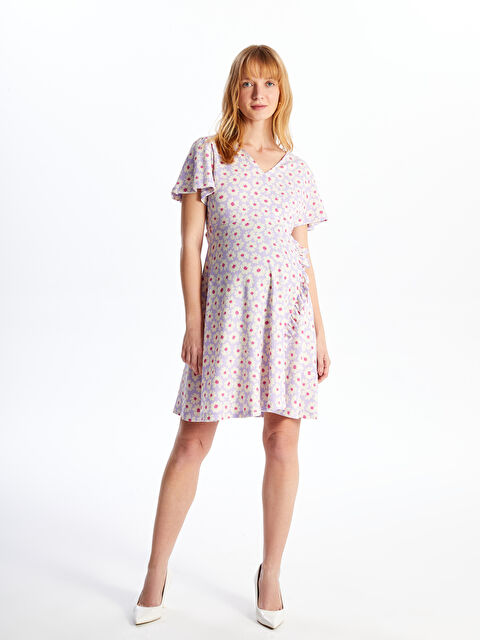 LCWAIKIKI Maternity Kruvaze Yaka Çiçekli Kısa Kollu Hamile Elbise