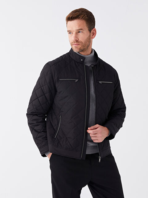 LCWAIKIKI Classic Standart Kalıp Dik Yaka Erkek Şişme Mont