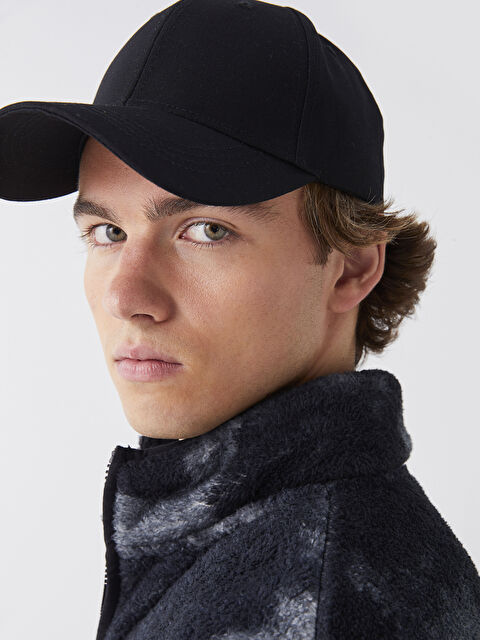 LCW ACCESSORIES كاب سادة تويل للرجال - S40533Z8-CVL