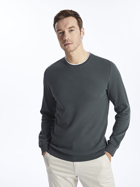 LCWAIKIKI Classic Bisiklet Yaka Uzun Kollu Erkek Sweatshirt - S40776Z8-HMP